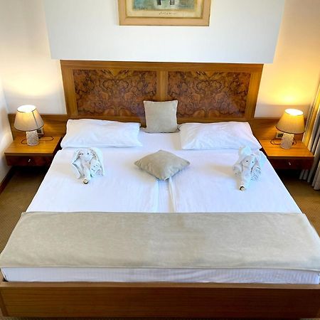 Hotel Exclusive Sarajevo Luaran gambar