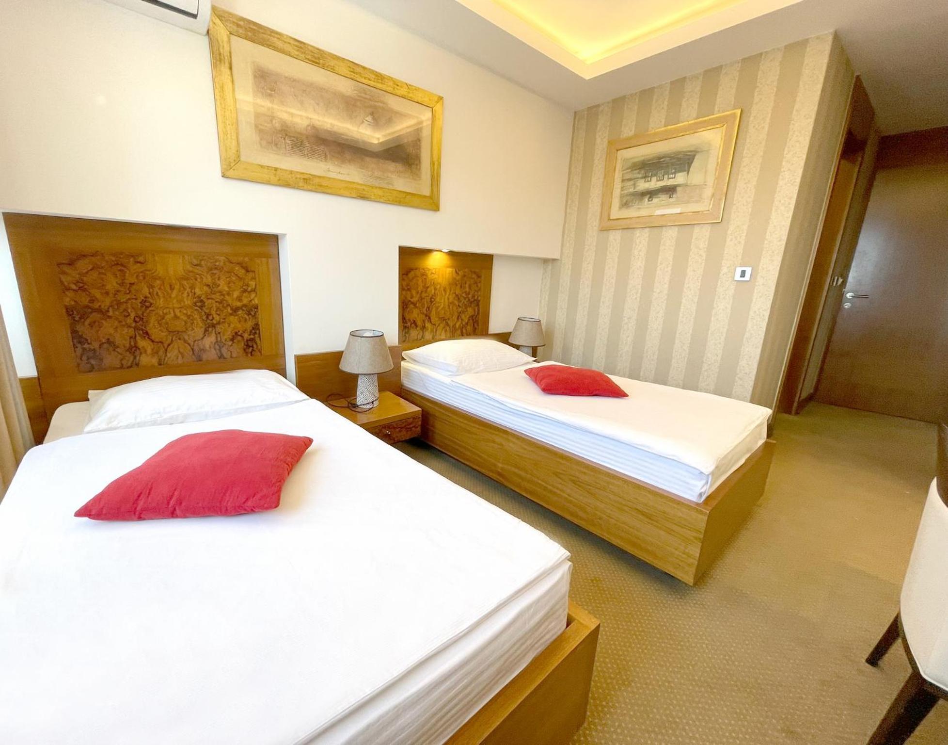 Hotel Exclusive Sarajevo Luaran gambar