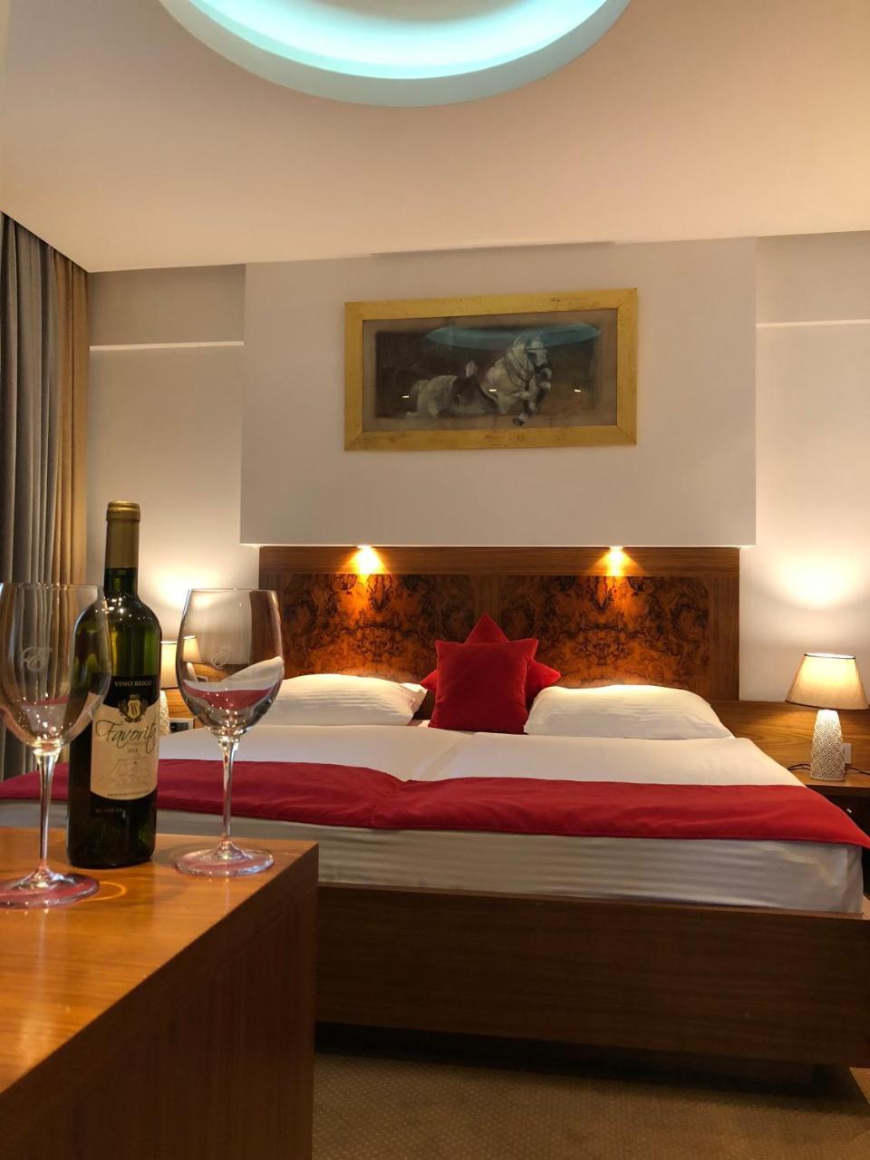 Hotel Exclusive Sarajevo Luaran gambar